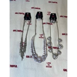 NWT Paparazzi set of 3 silver and pale purple necklaces